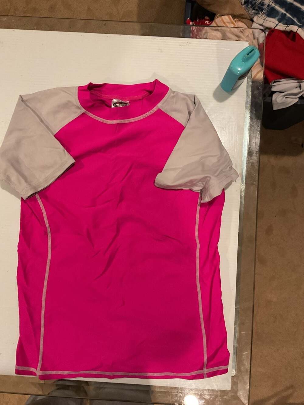 Coastalista Girls Short Sleeve Rash Guard Swim Shirt Hot Pink and Gray
